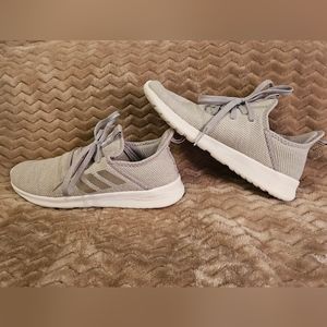 Womens Adidas Cloudfoam Pure, Light Gray, Size 8.5 Used - Good Condition